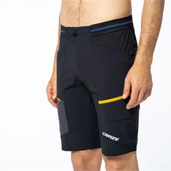 SHORT TRAVERSE MAN #4